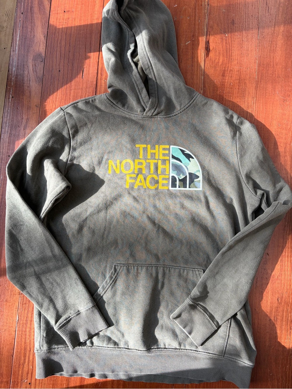 The North Face Camouflage sweatshirt. Size 18/20 Teen boys